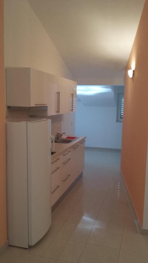 Apartments Irena โวดีเซ ภายนอก รูปภาพ